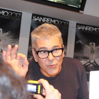 #Sanremo2017: Michele Zarrillo torna a Sanremo con il brano "Mani nelle mani"