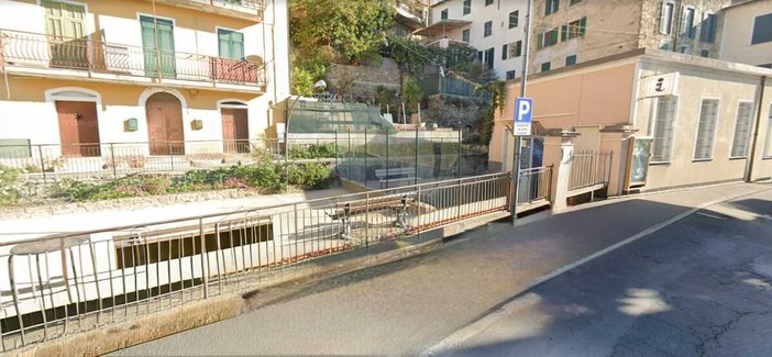 Perinaldo, via libera all’iter per la nuova pergola al dehor della gelateria "Il Divino": ok della Giunta