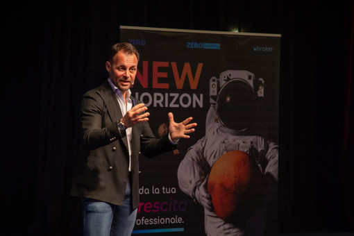 Energia, ‘uBroker’: ‘Formiamo professionisti vincenti partendo da ‘ZERO’ Energia, ‘uBroker’: ‘Formiamo professionisti vincenti partendo da ‘ZERO’