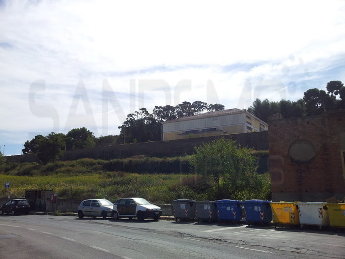Outlet in Valle Armea a Sanremo, la Confcommercio dice no: "Conseguenze devastanti sul tessuto economico già fortemente in crisi" Outlet in Valle Armea a Sanremo, la Confcommercio dice no: "Conseguenze devastanti sul tessuto economico già fortemente in crisi"