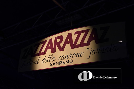 Sanremo: prosegue con successo l'appuntamento con 'Zazzarazzaz', le più belle foto della serata di ieri Sanremo: prosegue con successo l'appuntamento con 'Zazzarazzaz', le più belle foto della serata di ieri