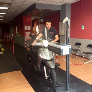 Revisioni Moto in via Pietro Agosti: il punto di riferimento per gli scooteristi sanremesi Revisioni Moto in via Pietro Agosti: il punto di riferimento per gli scooteristi sanremesi