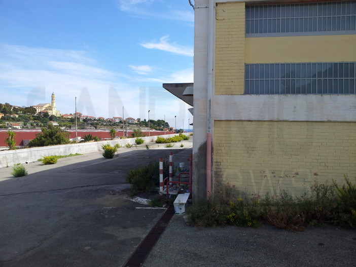 Sanremo: anche Forza Italia si schiera contro la paventata apertura dell'Outlet in Valle Armea Sanremo: anche Forza Italia si schiera contro la paventata apertura dell'Outlet in Valle Armea