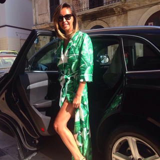 In &amp; Out: da Sanremo a Parigi, New York e tutte le principali capitali della moda. La storia di Alice Carli