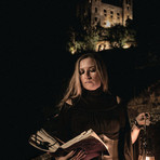 Dolceacqua, il Ghost Tour torna con il percorso narrativo notturno a lume di lanterna lungo i carrugi della Téra Dolceacqua, il Ghost Tour torna con il percorso narrativo notturno a lume di lanterna lungo i carrugi della Téra