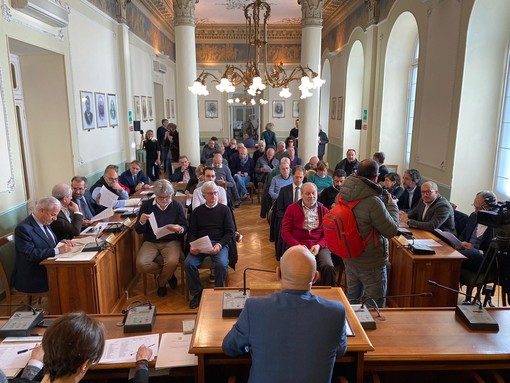 Le immagini dalla sede della Provincia di Imperia Le immagini dalla sede della Provincia di Imperia