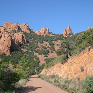 Ventimiglia: il 4 gennaio con la guida Marco Rosso un'escursione alla scoperta dell'anello dell'Esterel