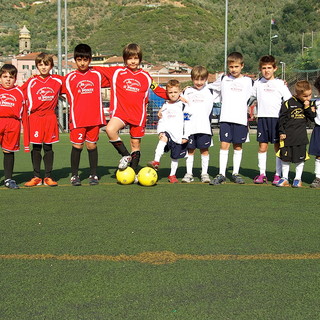 Calcio: iniziato il campionato pulcini dell'ASD Badalucco, il presidente "Ci aspettiamo grandi soddisfazioni" Calcio: iniziato il campionato pulcini dell'ASD Badalucco, il presidente "Ci aspettiamo grandi soddisfazioni"