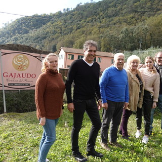 Target: un calice di rossese per degustare la storia della famiglia Gajaudo (Video) Target: un calice di rossese per degustare la storia della famiglia Gajaudo (Video)