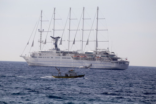 Sanremo: domani solo un 'transito' per una nave in rada, ma dal 25 giugno il via alle crociere fino ad ottobre