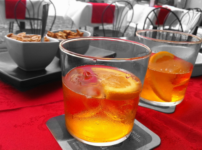 Covid: riaperture tra linee guida e senso di responsabilità. Questa sera approfondimento alle 20:45 a ‘Lavoro e impresa’