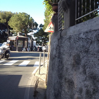 Sanremo, sicurezza stradale: affidati alla Ecotraffic Srl i lavori di installazione di attraversamenti pedonali rialzati in Corso Inglesi