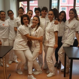 Conclusi gli esami di specializzazione estetica all'Accademia Formativa: ecco i nomi e come iscriversi al nuovo biennio in partenza lunedì prossimo