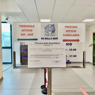 Triora, rubano armi e munizioni: incastrati da una boccetta di profumo i due presunti ladri. Dal Gup per il processo abbreviato