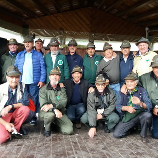Delegazione degli alpini di Vallecrosia presenti all'Adunata Nazionale Alpini di Trento