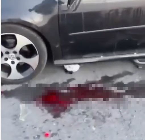 Notte di paura in Riviera, l'aggressione a un uomo in un video social sotto la lente degli inquirenti Notte di paura in Riviera, l'aggressione a un uomo in un video social sotto la lente degli inquirenti
