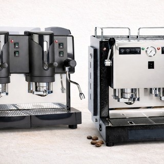 Macchine del caffè professionali: perché sempre più bar e ristoranti scelgono le macchine in cialde professionali