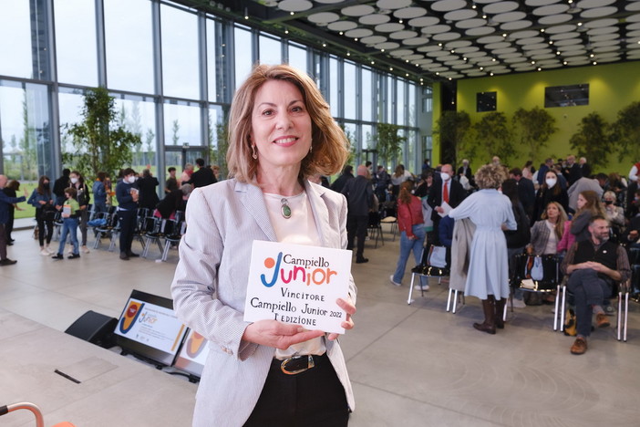Antonella Sbuelz, neovincitrice del Campiello Junior 2022, domani a Cervo in blu d’inchiostro 2022