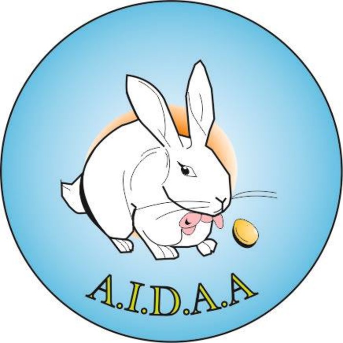 Ventimiglia: cane di una giovane prostituta sudamericana morsica il sedere di un cliente, l'appello dell'Aidaa