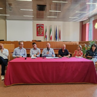 Incendio al mercato coperto, il circolo PD di Ventimiglia: "Il sindaco si assuma le proprie responsabilità e si impegni a trovare una soluzione concreta"