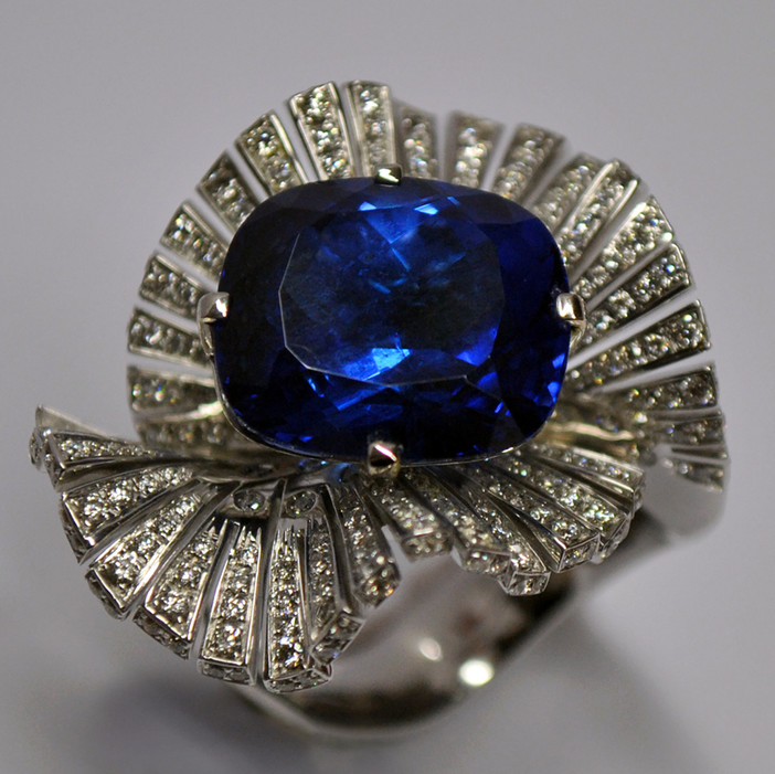 Baglioni Gioielli: una crescita sostenibile e prospettive internazionali in un mercato globale sfidante Baglioni Gioielli: una crescita sostenibile e prospettive internazionali in un mercato globale sfidante