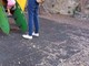 Bordighera: degrado nell'area giochi in corso Europa, la segnalazione con foto di una mamma Bordighera: degrado nell'area giochi in corso Europa, la segnalazione con foto di una mamma