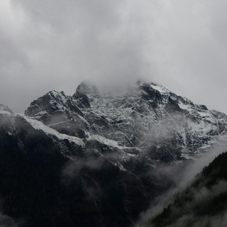 Meteo: allerta gialla valanghe per oggi, giovedì 4, e domani, venerdì 5 dicembre, su Alpi Liguri Sud