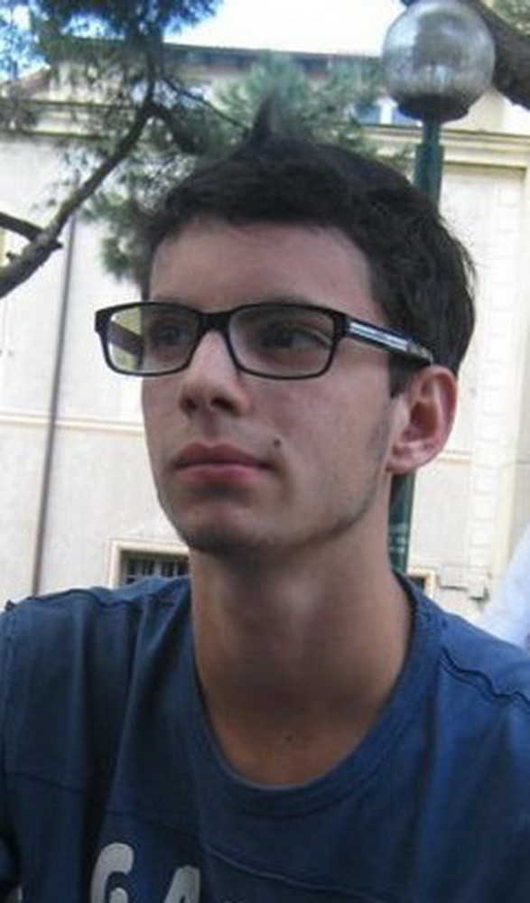 Dolceacqua: lutto cittadino oggi per i funerali del giovane Andrea Orrigo morto venerdì scorso Dolceacqua: lutto cittadino oggi per i funerali del giovane Andrea Orrigo morto venerdì scorso