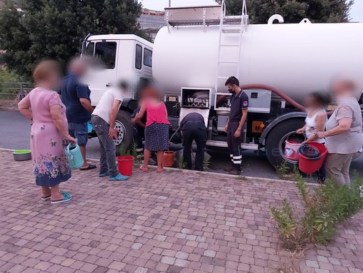 Riva Ligure: ancora numerose famiglie senza acqua, il sindaco &quot;Guasto riparato ma ci vuole tempo&quot;