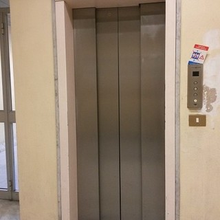 Imperia: la rivolta degli abitanti di via Spontone 50 contro i continui guasti agli ascensori Imperia: la rivolta degli abitanti di via Spontone 50 contro i continui guasti agli ascensori