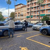 Ventimiglia, rapina aggravata in stazione: minaccia con un coltello e fugge, 21enne fermato dalla Polfer Ventimiglia, rapina aggravata in stazione: minaccia con un coltello e fugge, 21enne fermato dalla Polfer