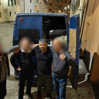 Taggia: partito il primo carico di aiuti per l'Ucraina, Tirotta "Questo quello che possiamo fare come comunità, Slava Ukraini"