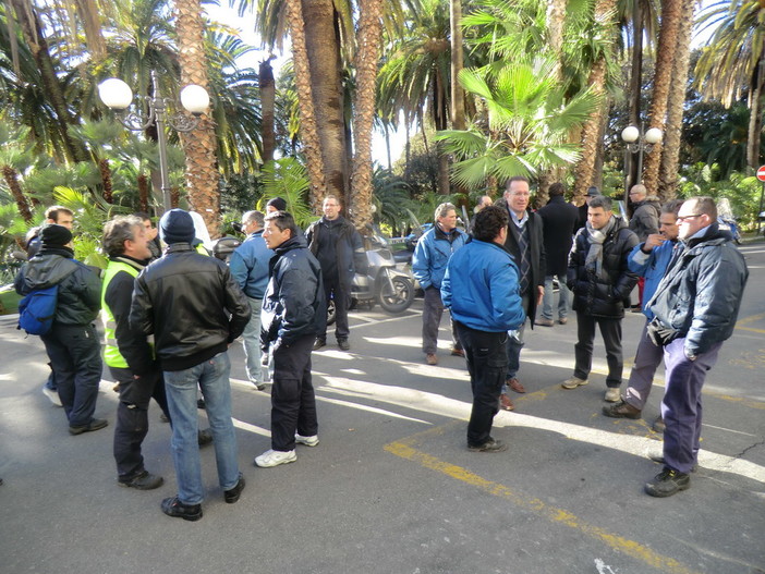 Sanremo: caso Aimeri, trattative su un binario morto. Sabato ci sarà lo sciopero ed una manifestazione