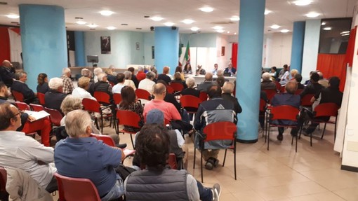 Vallecrosia: domenica prossima alle 15 si terrà una nuova Assemblea Pubblica alla sala Polivalente sul tema 'Le vostre proposte per il 2019' Vallecrosia: domenica prossima alle 15 si terrà una nuova Assemblea Pubblica alla sala Polivalente sul tema 'Le vostre proposte per il 2019'