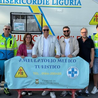 Ambulatorio medico turistico a Vallecrosia, Perri: "Ha riscosso un grande successo, lo ripresenteremo l'anno prossimo" (Foto e video)