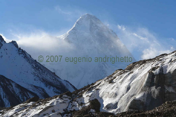 Diano Marina: 'Immagini dal mondo', domani la proiezione sul Pakistan e il K2 Diano Marina: 'Immagini dal mondo', domani la proiezione sul Pakistan e il K2