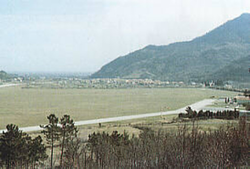 Discussione sull'aeroporto di Albenga, il punto di vista di un esperto di marketing territoriale Discussione sull'aeroporto di Albenga, il punto di vista di un esperto di marketing territoriale