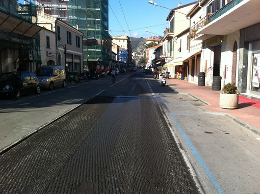 Bordighera: la prossima settimana riasfaltatura di via Pasteur, lunedì e mercoledì serie di divieti Bordighera: la prossima settimana riasfaltatura di via Pasteur, lunedì e mercoledì serie di divieti