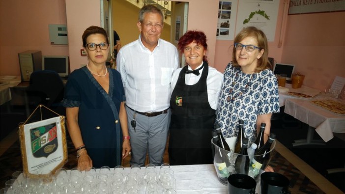 Diano Marina: grande successo per il primo “Aperitivo al Museo. Brindiamo con Diana” Diano Marina: grande successo per il primo “Aperitivo al Museo. Brindiamo con Diana”