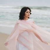 Sanremo, Ana Carla Maza protagonista domenica con la Sinfonica: "Cuba mi ha insegnato che la musica nasce dalle persone, non dalle scuole" Sanremo, Ana Carla Maza protagonista domenica con la Sinfonica: "Cuba mi ha insegnato che la musica nasce dalle persone, non dalle scuole"