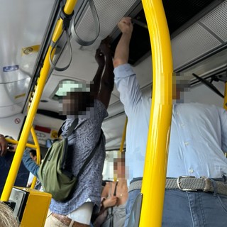 Sanremo: il dramma di un cittadino non vedenteche vive in frazione Bussana "Troppo spesso il bus non si ferma" Sanremo: il dramma di un cittadino non vedenteche vive in frazione Bussana "Troppo spesso il bus non si ferma"