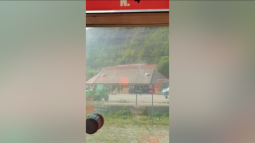 Il carrello di manutenzione di Rfi arriva a Tende, è la prima volta dal 3 ottobre: tratta ripristinata (forse) da sabato (video)