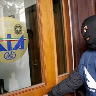 La provincia di Imperia "roccaforte della ‘ndrangheta reggina": nella relazione semestrale della Dia l'ingerenza della cosche nel tessuto economico del territorio con la droga e le estorsioni La provincia di Imperia "roccaforte della ‘ndrangheta reggina": nella relazione semestrale della Dia l'ingerenza della cosche nel tessuto economico del territorio con la droga e le estorsioni