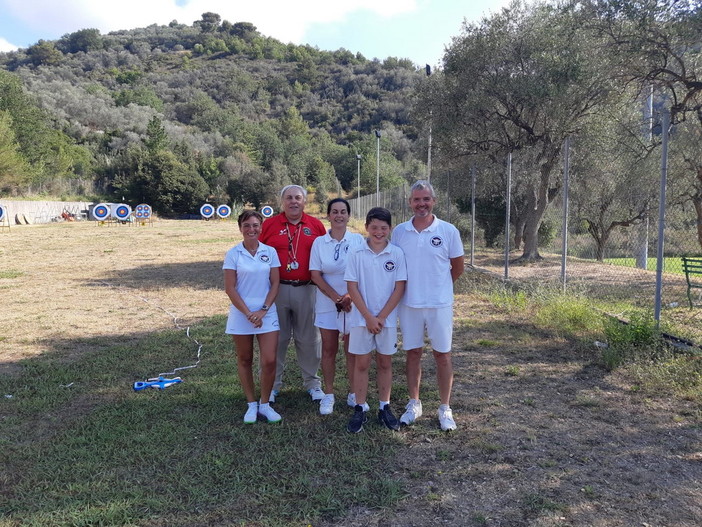 Tiro con l'arco: pioggia di medaglie per gli atleti dell'Archery Club Ventimiglia