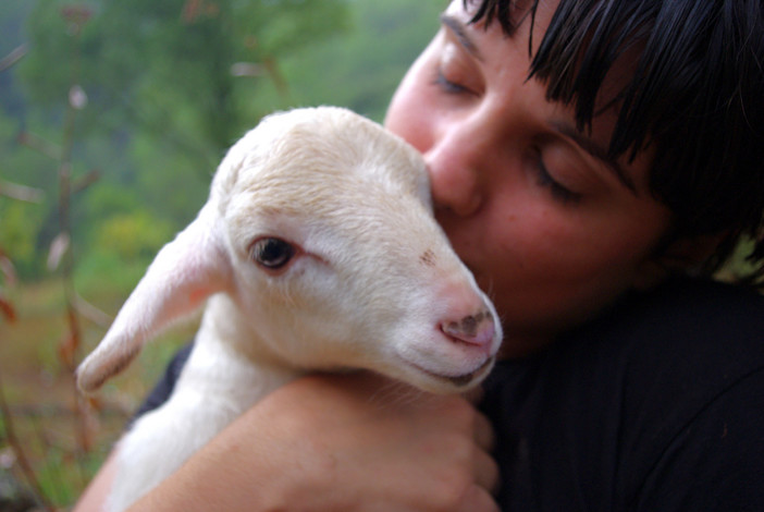 Sanremo: domenica, il Jazz dice 'No' alla strage degli agnelli e capretti per Pasqua