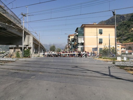 Ventimiglia: guasto elettrico sulla ferrovia a Roverino, treni bloccati da e per la Francia fino alle 11