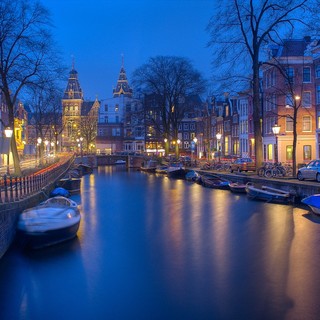 Amsterdam in battello: un giro lungo i meravigliosi canali Amsterdam in battello: un giro lungo i meravigliosi canali