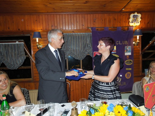 Ventimiglia: passaggio di consegne al Lions Club, Giorgio Marenco è il nuovo presidente Ventimiglia: passaggio di consegne al Lions Club, Giorgio Marenco è il nuovo presidente