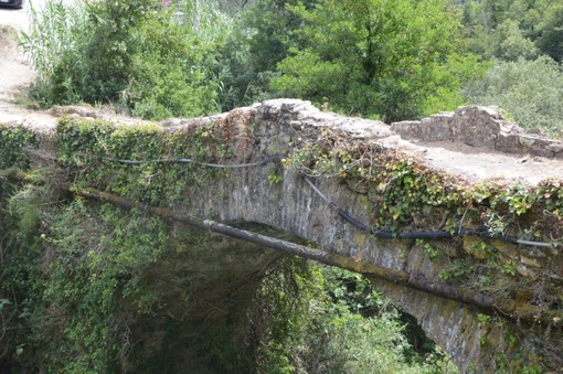 Pigna: ponte sul Rio Carne, attivate le procedure per farlo diventare monumento storico, Trutalli “Un passo in più verso la difesa di quel luogo”