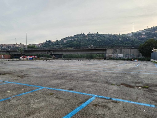 28enne accoltellato ieri a Ventimiglia: non ha subito lesioni agli organi vitali, è stabile al San Martino di Genova 28enne accoltellato ieri a Ventimiglia: non ha subito lesioni agli organi vitali, è stabile al San Martino di Genova